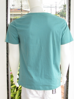 Camisa Masculina Básica Original Aion Silk Verde - comprar online
