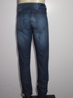 Calça Jeans Masculina Aion Corte Reto - comprar online