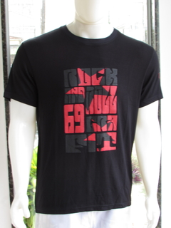 Camiseta Masculina Grafite Urbano Silk Preto