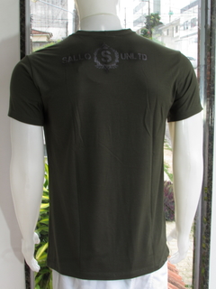 Camisa Sallo Masculina Gola Redonda Silk Verde - comprar online