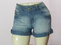 Short Boy Fit Lisboa Feminino Aion Com Bolso Meia Coxa Cós Médio