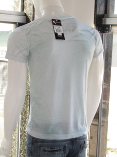 Camiseta Kothos Masculina Gola V - loja online