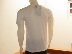 Camisa Extreme Gola v Branco - comprar online
