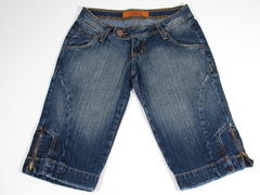 Bermuda Jeans Cropped  Feminino Cós Baixo .KNT