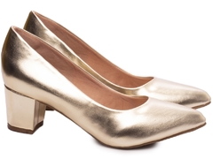 Sapato Scarpin Salto Bloco Grosso Baixo Arrasadora Tamanho Grande 40 ao 43 Dourado - loja online