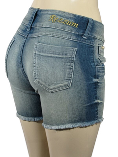 Short Jeans Feminino Rezzum Jeans Desfiado Meia Coxa Coleção 2021 - comprar online
