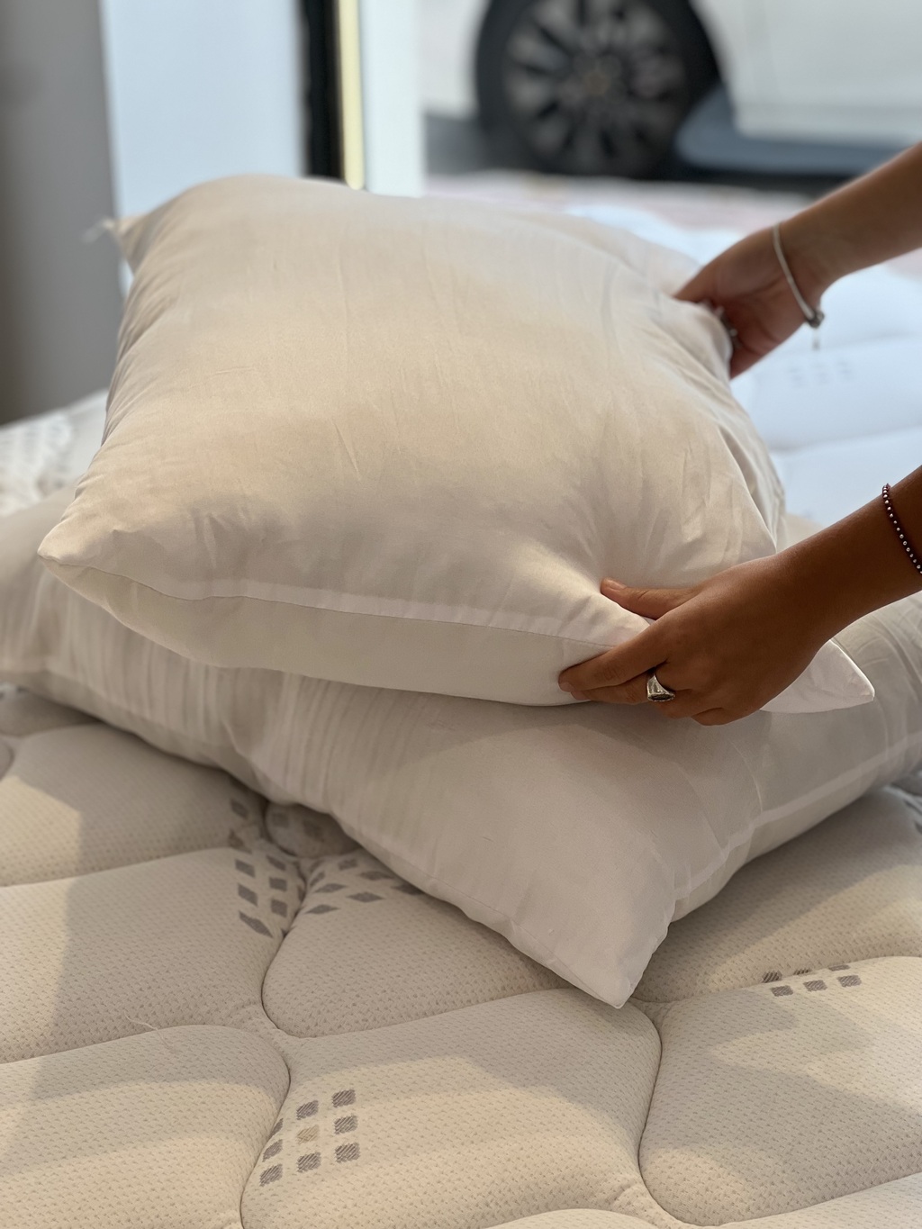 Tiendas beds almohadas hot sale