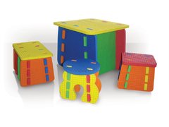 Set Mesita goma eva cuadrada + 2 banquitos cuadrados para niños - tienda online