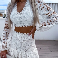  Conjunto Top e Saia de Renda