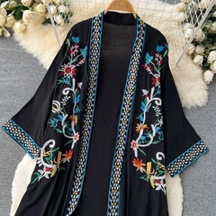 Saída de Praia Kimono Bordado 