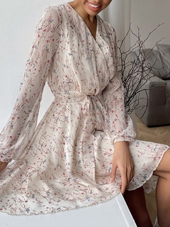  Vestido Floral Elegante 1