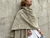 Ruana de lana souffle larga - beige ceniza oscuro - comprar online