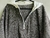 Poncho largo de lana clásico con cierre y capucha - chocolate - comprar online