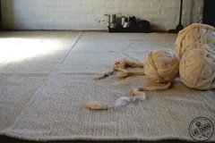 alfombra lisa tejida en telar