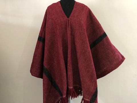 Poncho de lana pesado - bordeaux c/ raya negra