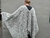 Poncho de lana clásico - gris perla en internet