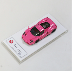 DMH 1:64 Ferrari Enzo Pink