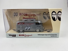 Tarmac 1:64 VW Kombi Mooneyes Chase