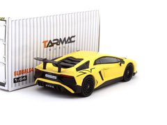 Tarmac 1:64 Lamborghini Aventador SV - Giallo Orion - buy online
