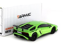 Tarmac 1:64 Lamborghini Aventador SV - Verde Ithaca - buy online