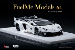 FuelMe 1:64 Aventador LBWK 700 GT EVO Exibition Test Car Branca