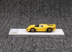 DMH 1:64 Ferrari 330 P4 Amarelo