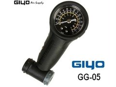 Medidor De Presion Manual Giyo Cg-05 Valvula Presta Y Auto