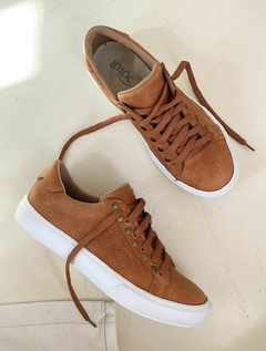 ZAPATILLAS HARRY CARAMEL - LALOC