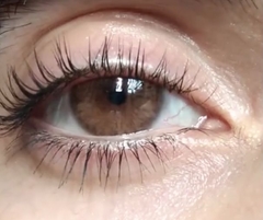 Siesta con lentes de contacto sales