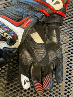 GUANTES DAINESE CARBON D1 LONG USADOS BLK/WHITE/RED TALLE XL - tienda online