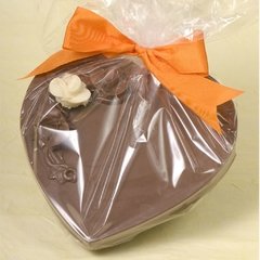 Bombones para regalar. Corazón de chocolate para San Valentin