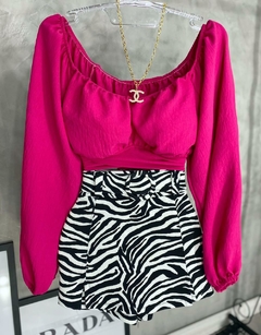 Cropped pink