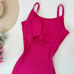 Vestido canelado mídi pink - comprar online