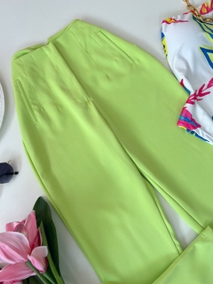 Calça alfaiataria Zara 2 (cores) na internet