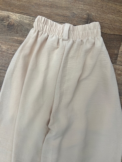 Calça Pantalona botões Nude - comprar online