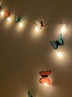Guirnalda Aqua de luces y mariposas en internet
