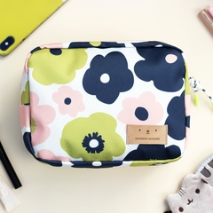 Pouch Grande Pola Blanc con ecobolsa de regalo en internet