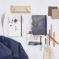 Coloring Notebook • Gold & Blue Notes en internet