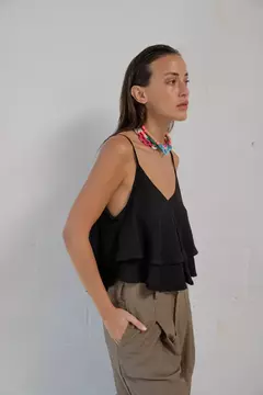 Musculosa Isidro negra - comprar online