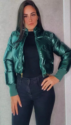 Bomber puffer cropped verde metalizada - Tamanho M - comprar online