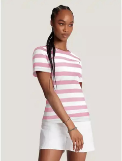 Camiseta Feminina Tommy Hilfiger Striped Pink / White - TH1113 - Tamanho GG