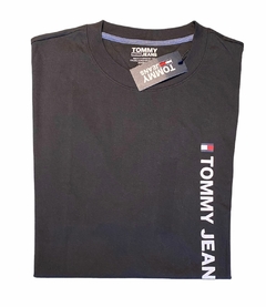 Camiseta Tommy Jeans Preta - - Tamanho M