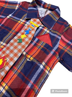 Camisa com gravata xadrez Vermelha infantil Festa Junina com lenço e retalho de brinde Tamanho - 3 anos na internet