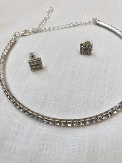 Collar chocker mas aros strass