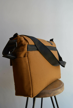 Helsinki - Morral de Gabardina - Habano - tienda online