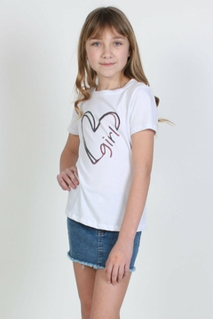 Remera Nena Manga Corta "Corazón" - comprar online