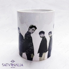 Taza de porcelana EXO Love Shot mod 02