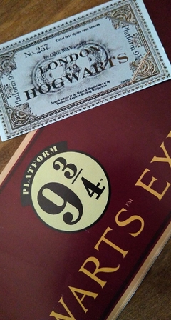 Vinilo decorativo cartel Hogwarts Express - HARRY POTTER OFICIAL - comprar online