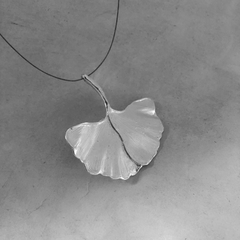 Collar Ginkgo Pagoda (C 255) en internet