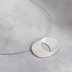 Collar Media Luna (C073)
